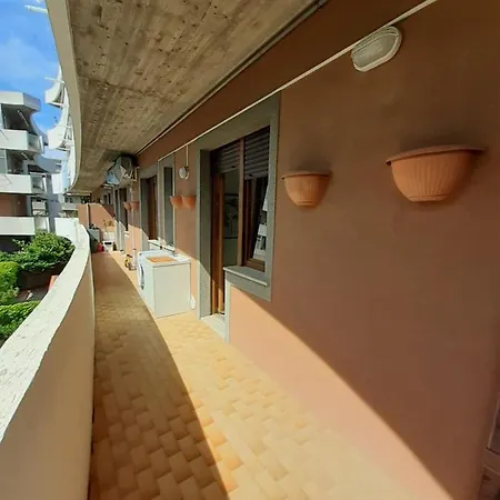 333 Passi Dal Mare Park Kids Pets Lägenhet